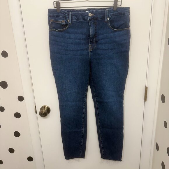 Good American Good Legs Skinny Jeans Raw Hem Dark Blue Wash (Plus Size 14/32/1X) - Picture 2 of 7